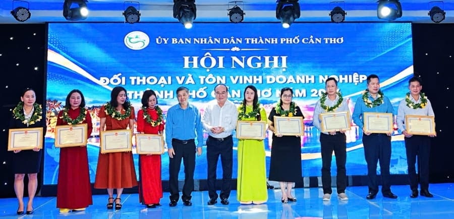 20261013_TCT_LTK_HoinghiDoanhnhanVNtaiCanTho_01