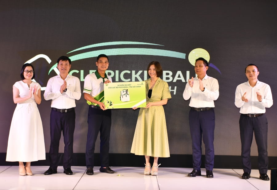 20260406_LHQ_PickleBall_Traogiai_CLB_111