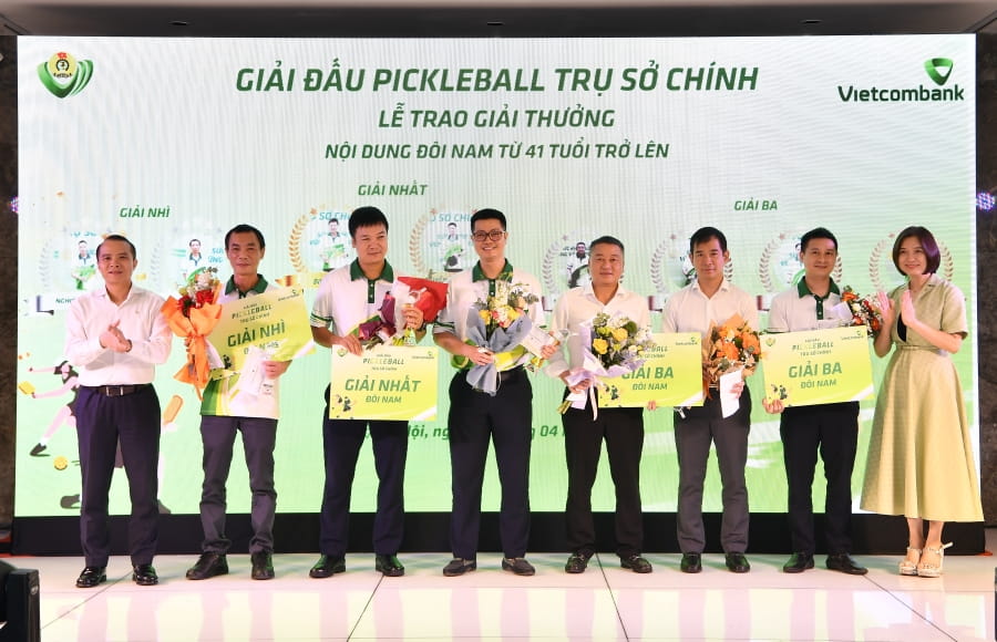 20260406_LHQ_PickleBall_Traogiai_CLB_33