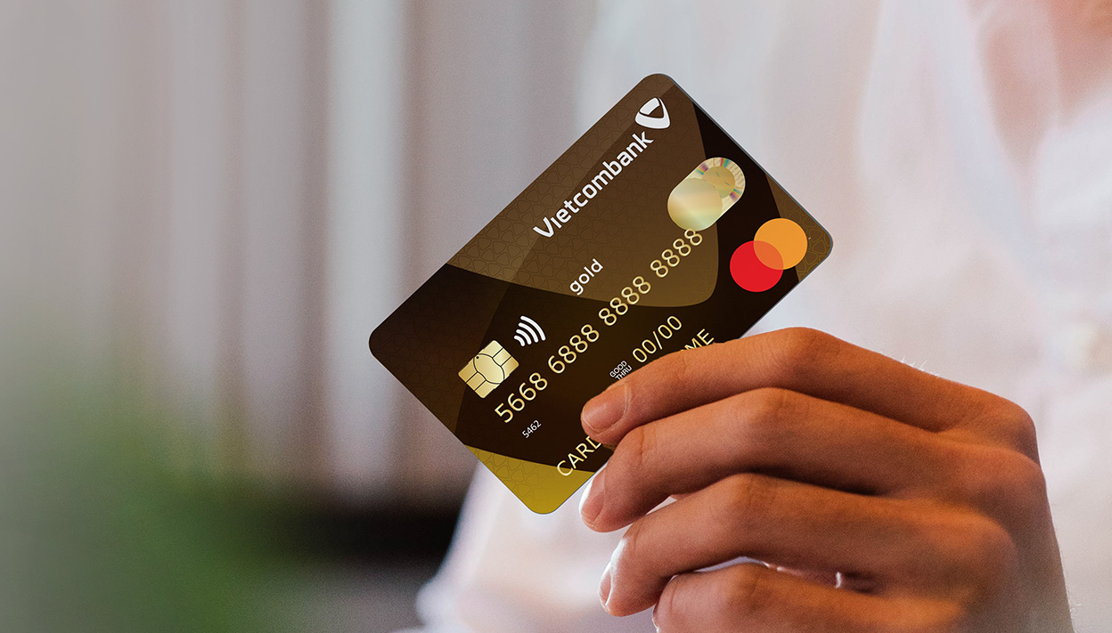 Receiving 20.000 dong for Vietcombank Mastercard® /Connect24 Card at ...