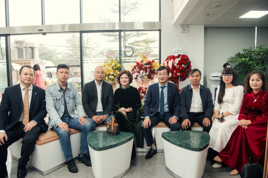 Vietcombank khai trương hoạt động chi nhánh Nam Thăng Long