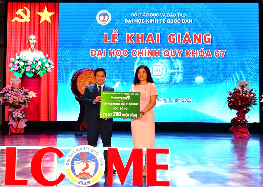 20250913_LHQ_HocbongKhoa67KTQD_31