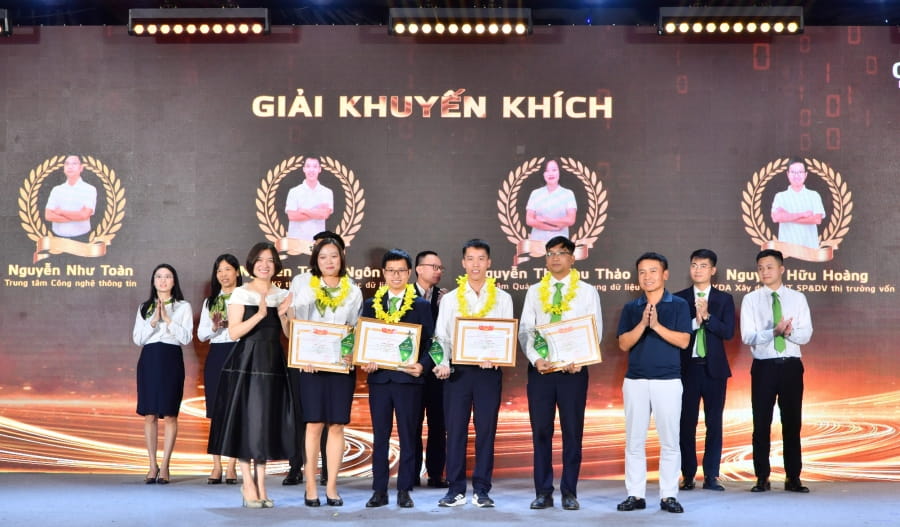 20251220_LHQ_ChungCNTT_CDS_DL_HaLong_264