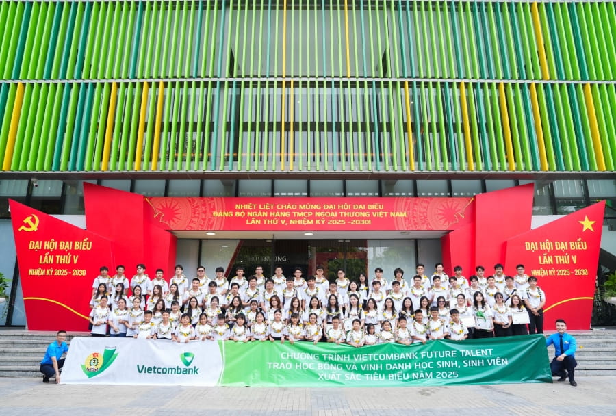 20260723_TSC_NBH_97namCongdoanVN_Vietcombank_4