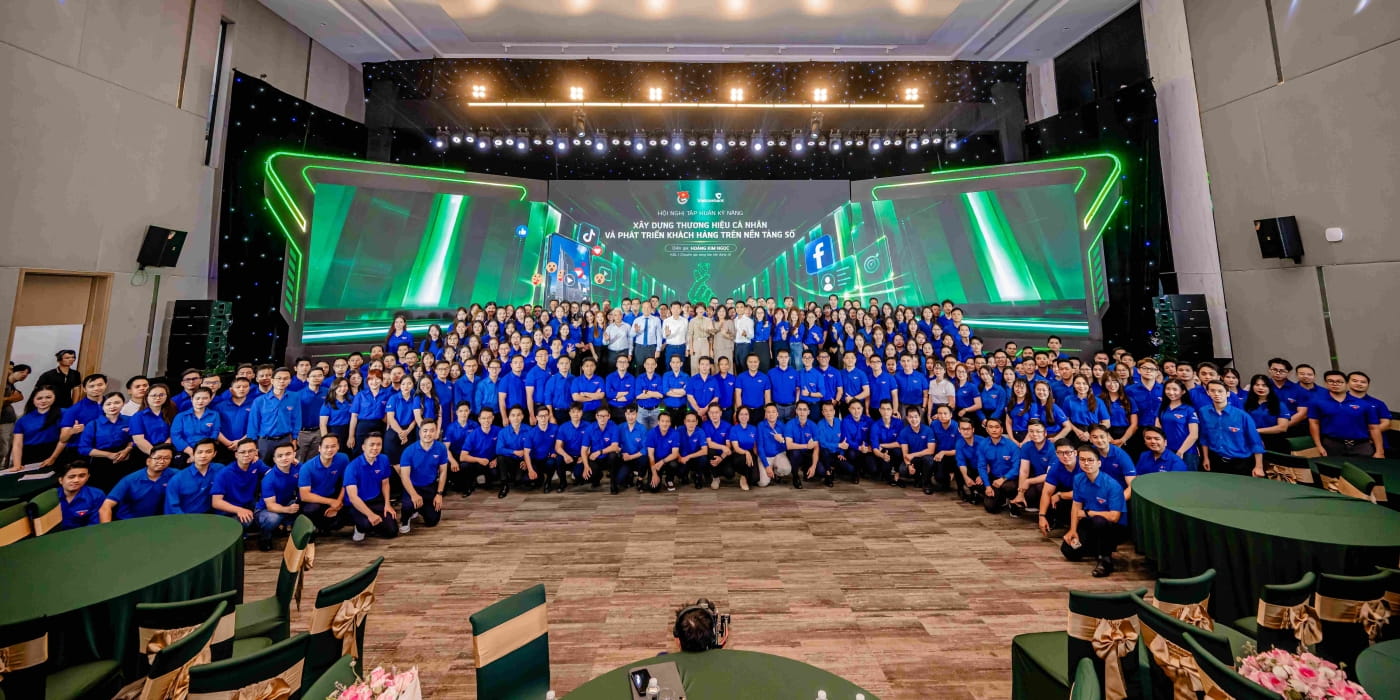 Hơn 300 đại biểu tham gia Hội nghị tập huấn kỹ năng xây dựng thương hiệu cá nhân và phát triển khách hàng trên nền tảng số