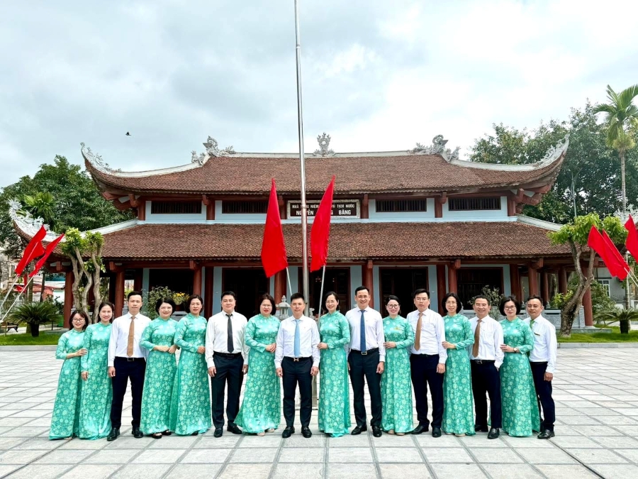 20260506_HDu_TTH_Venguon75namNHVN_03