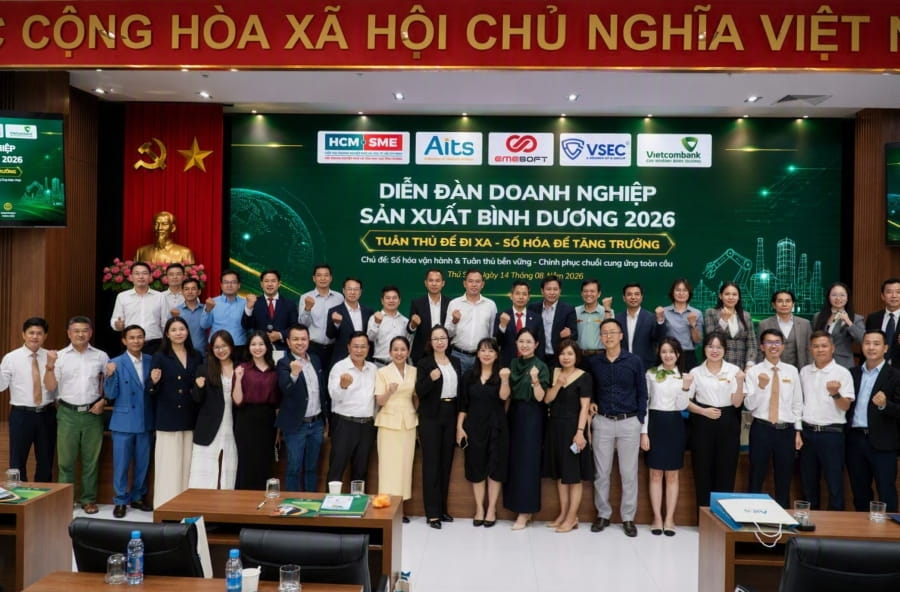 20260814_BDu_LNM_DonghanhSMEchinhphucCCUTC_01