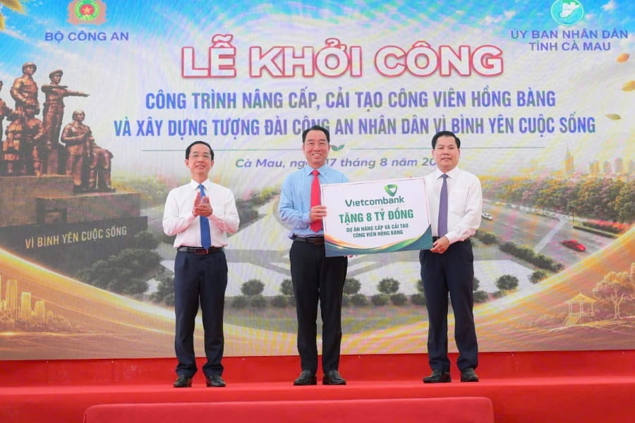 20260817_CMa_DKN_ NangcaCongvienHongBang_1