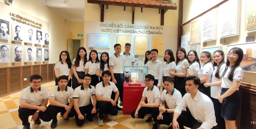 20260519_Laesing_NTLC_SinhnhatBacHo_02