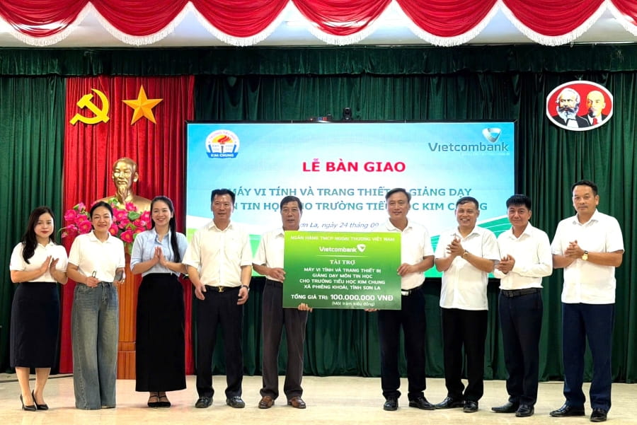 20260924_SLa_MTTH_TraoASXHxaPhiengKhoai_03
