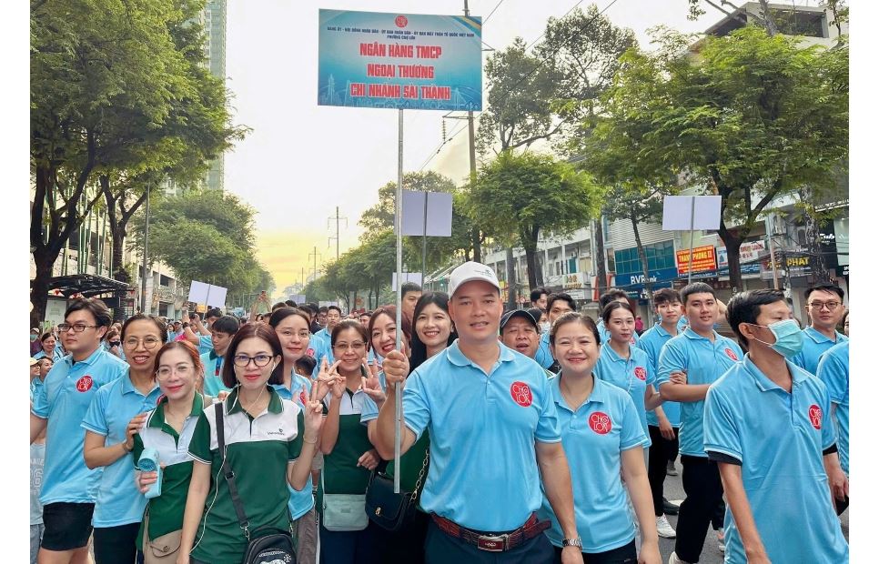 20261018_STh_CXT_DibodonghanhChoLon_1