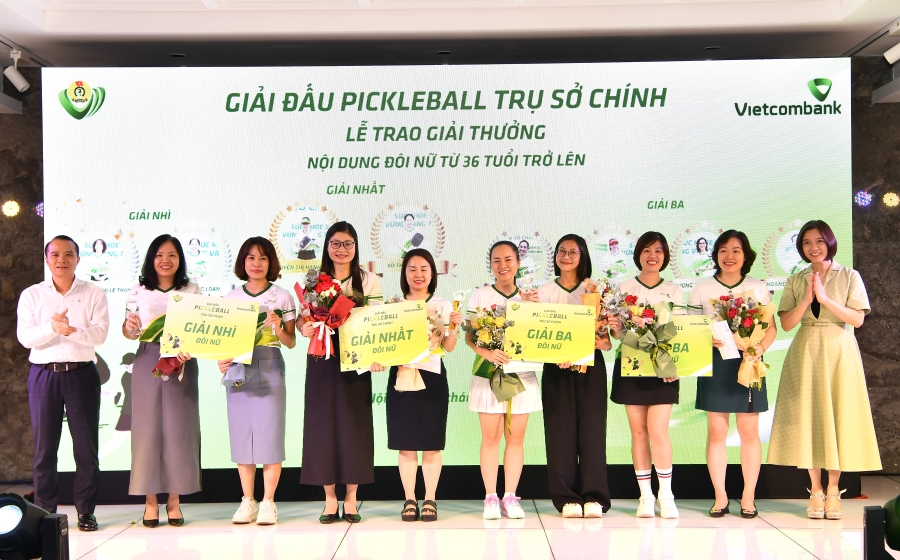 20260406_LHQ_PickleBall_Traogiai_CLB_41