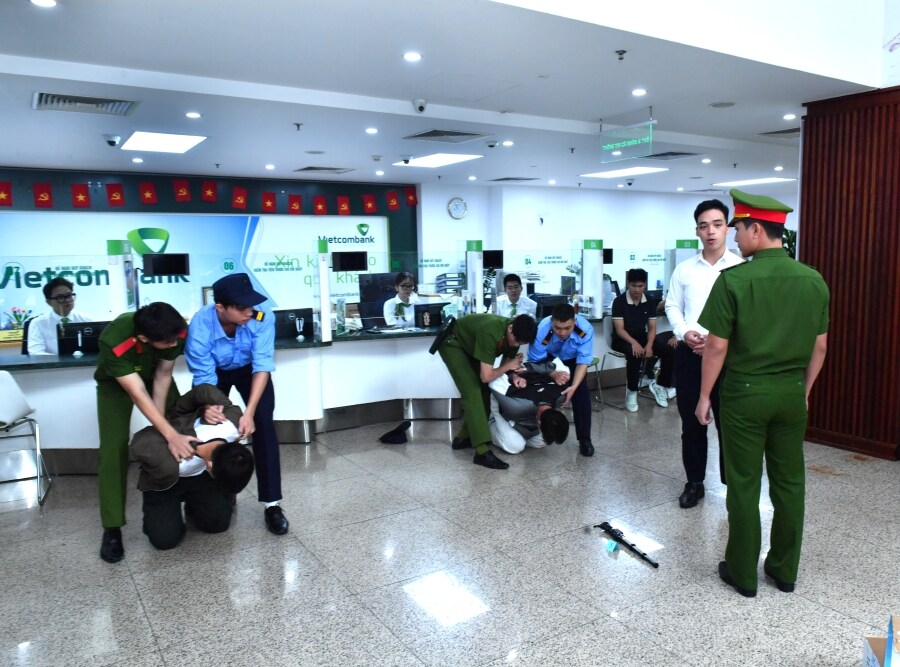 20261010_LHQ_TaphuanPhongchongCuop (59)